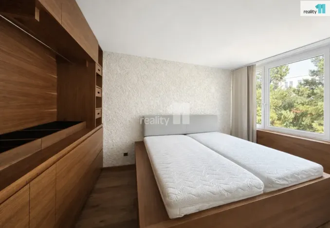 Prodej bytu 3+kk, Průhonice, Na Sídlišti III, 73 m2