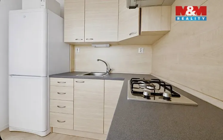 Prodej bytu 1+1, Ostrava - Poruba, Ježkova, 27 m2