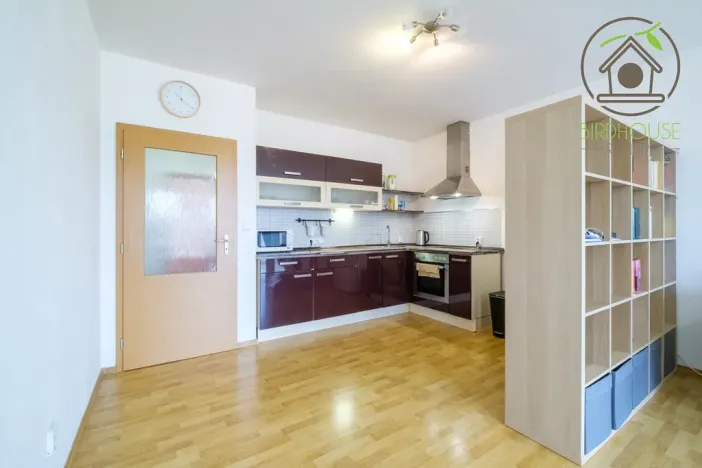 Prodej bytu 2+kk, Plzeň - Skvrňany, Waltrova, 72 m2