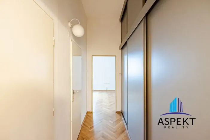 Pronájem bytu 3+1, Praha - Vinohrady, Londýnská, 105 m2