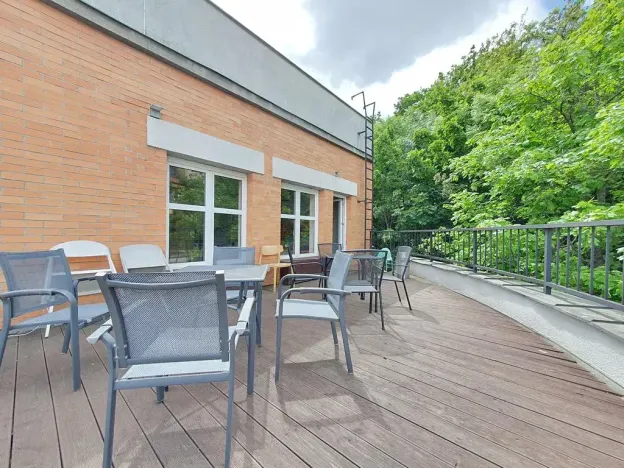 Pronájem kanceláře, Praha - Michle, Nuselská, 216 m2