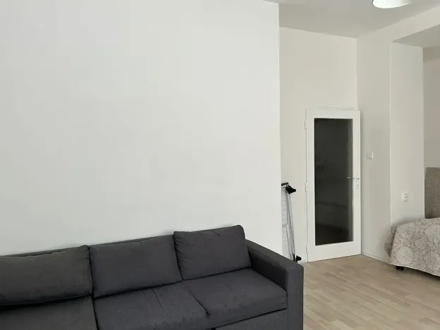Pronájem bytu 1+kk, Praha - Nusle, Na bitevní pláni, 40 m2