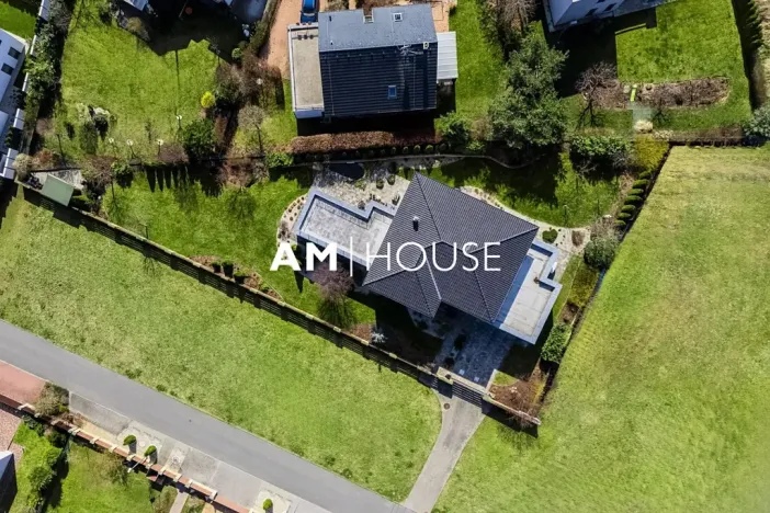 Prodej rodinného domu, Praha - Pitkovice, Křemenáčová, 330 m2