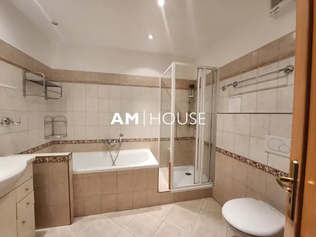 Pronájem bytu 3+kk, Praha - Bubeneč, Ovenecká, 77 m2