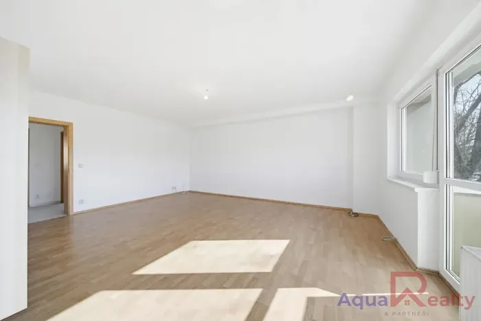 Prodej bytu 3+kk, Karlovy Vary, Okružní, 84 m2