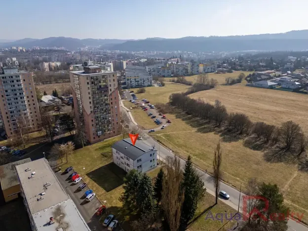 Prodej bytu 4+kk, Karlovy Vary, Okružní, 99 m2