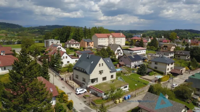 Pronájem bytu 1+kk, Nová Paka, Zahradní, 42 m2