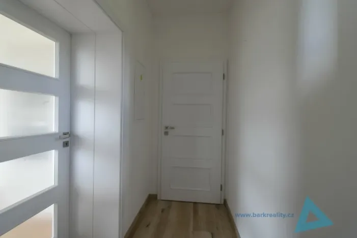 Pronájem bytu 2+kk, Nová Paka, Zahradní, 62 m2