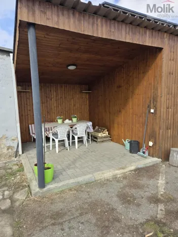 Pronájem bytu 3+1, Lom, nám. Republiky, 103 m2