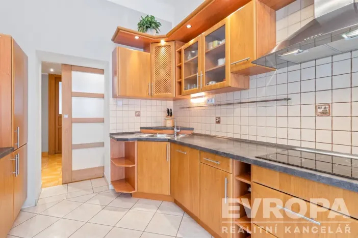 Prodej bytu 4+kk, Praha - Smíchov, Na bělidle, 114 m2