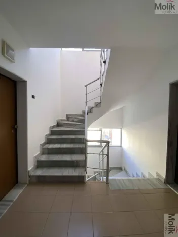 Prodej bytu 2+kk, Drač, 63 m2