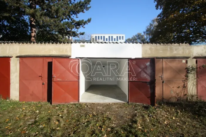 Prodej garáže, Praha, Generála Píky, 15 m2