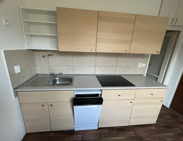 Pronájem bytu 2+1, Brno, Neumannova, 67 m2