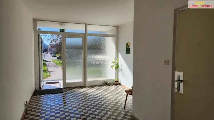 Pronájem bytu 2+kk, Praha - Kamýk, Rabyňská, 39 m2