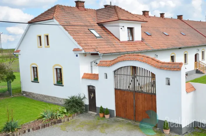 Prodej zemědělské usedlosti, Skrýchov u Malšic - Dudov, 726 m2