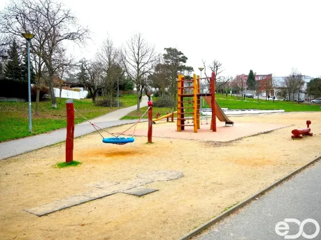 Pronájem bytu 3+kk, Praha, Pavlíkova, 68 m2