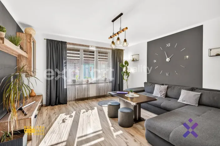 Prodej bytu 3+1, Bojkovice, Fučíkova čtvrť, 61 m2