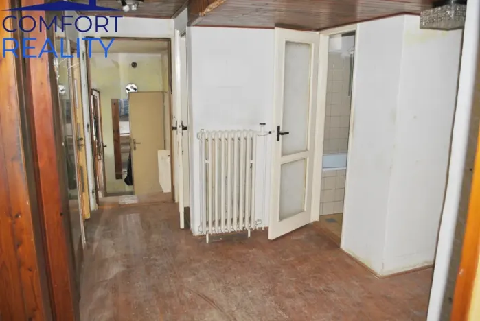 Prodej rodinného domu, Krnov - Pod Bezručovým vrchem, Janáčkovo náměstí, 110 m2