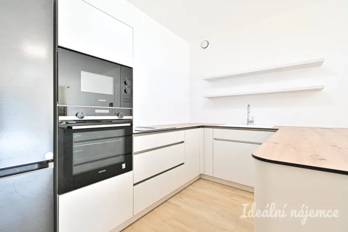 Pronájem bytu 2+kk, Brno, Bystrcká, 57 m2