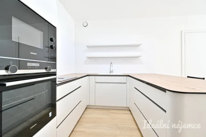 Pronájem bytu 2+kk, Brno, Bystrcká, 57 m2