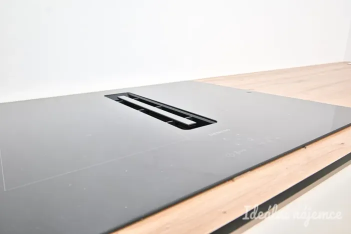 Pronájem bytu 2+kk, Brno, Bystrcká, 57 m2