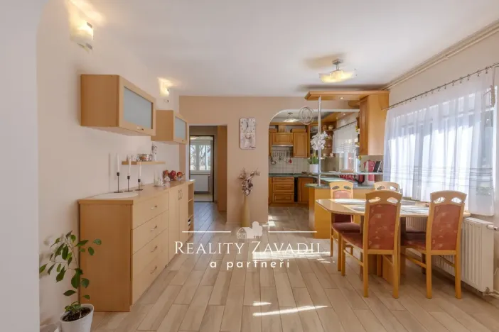 Prodej rodinného domu, Branky, 149 m2