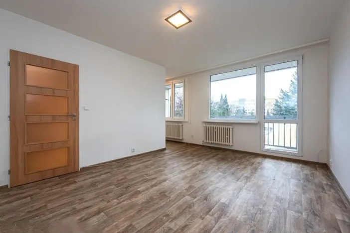 Pronájem bytu 1+kk, Praha - Střížkov, Rumburská, 36 m2