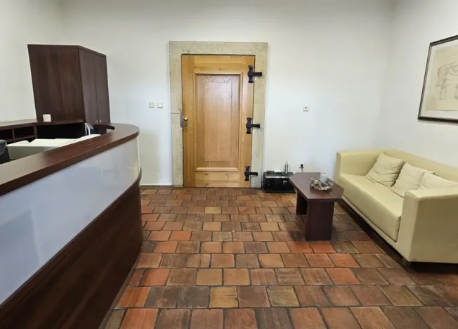 Pronájem kanceláře, Praha - Nové Město, Vyšehradská, 29 m2