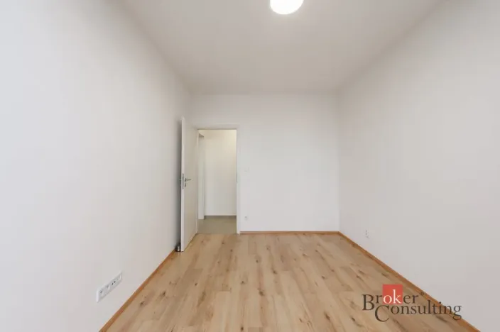 Pronájem bytu 2+kk, Plzeň - Jižní Předměstí, Železná, 73 m2