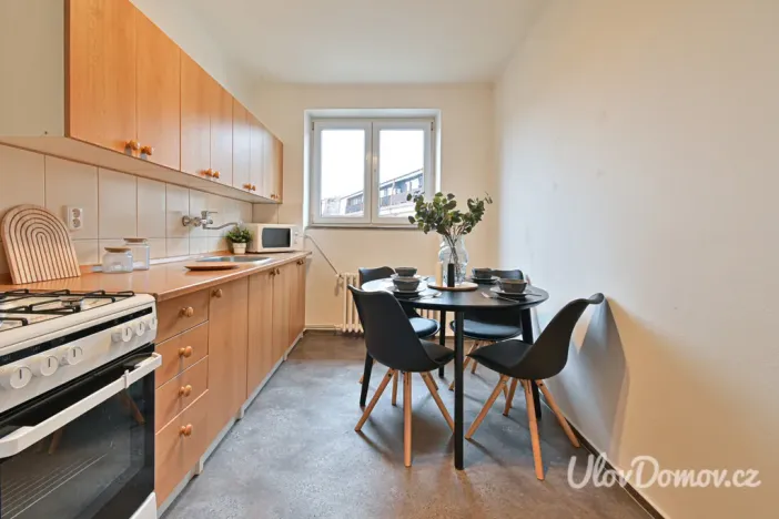 Prodej bytu 2+1, Praha - Dejvice, Šárecká, 56 m2