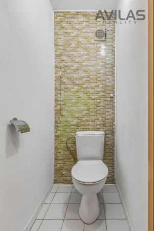 Prodej bytu 3+1, Praha - Lhotka, Mezilesní, 64 m2