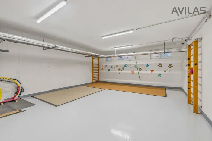 Prodej bytu 3+1, Praha - Lhotka, Mezilesní, 64 m2