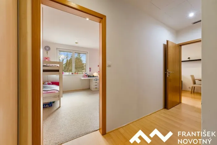 Prodej bytu 2+kk, Pohořelice, Znojemská, 51 m2