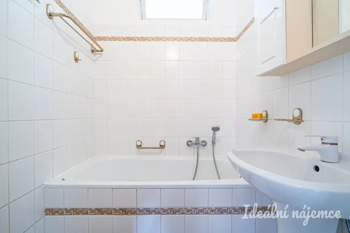 Pronájem bytu 4+1, Brno - Lesná, Loosova, 92 m2