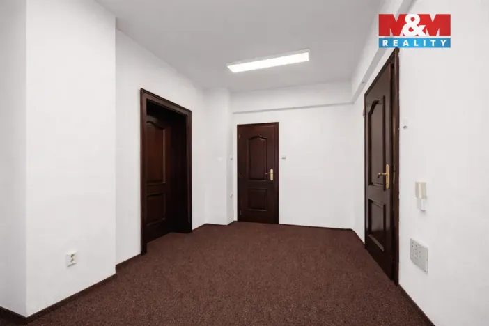 Pronájem kanceláře, Klatovy - Klatovy I, Čs. legií, 66 m2