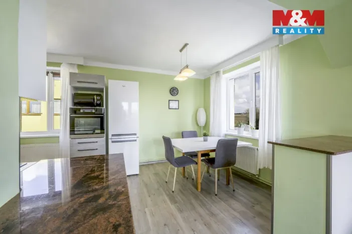 Prodej rodinného domu, Klatovy - Klatovy IV, Akátová, 185 m2