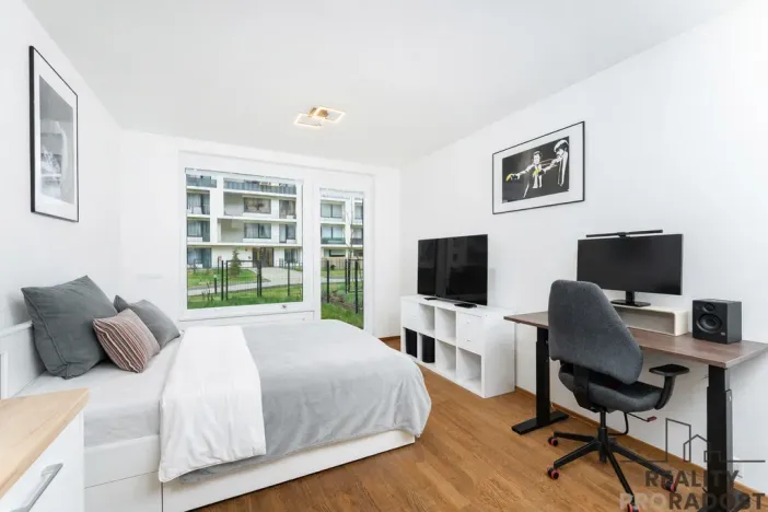 Prodej bytu 1+kk, Praha, Smržových, 30 m2