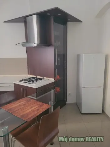 Pronájem bytu 2+1, Praha - Vinohrady, Lublaňská, 60 m2