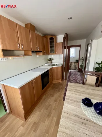 Pronájem bytu 3+kk, Zlín - Malenovice, Husova, 72 m2