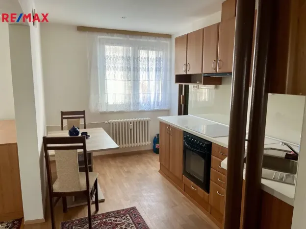 Pronájem bytu 3+kk, Zlín - Malenovice, Husova, 72 m2