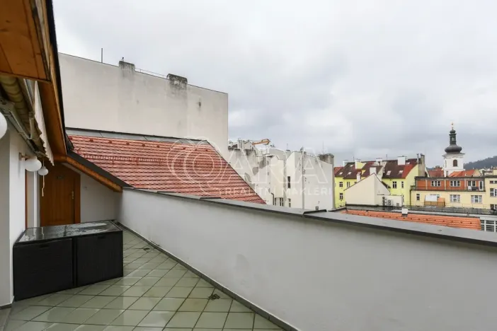 Pronájem bytu 3+1, Praha - Nové Město, Spálená, 127 m2