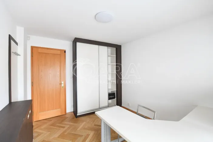 Pronájem bytu 3+1, Praha - Nové Město, Spálená, 127 m2