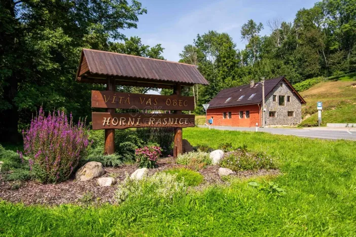 Prodej komerčního pozemku, Horní Řasnice, 36096 m2