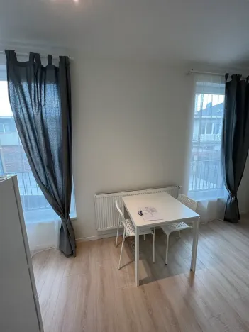 Pronájem bytu 1+kk, Praha - Vysočany, Poděbradská, 25 m2