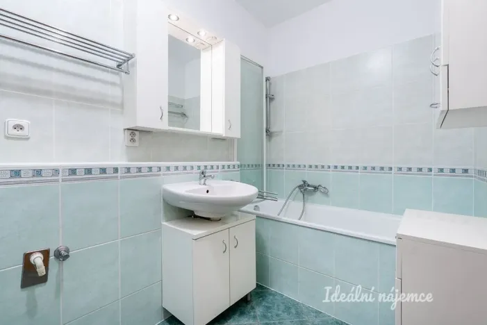 Pronájem bytu 2+kk, Praha - Řepy, Zrzavého, 45 m2