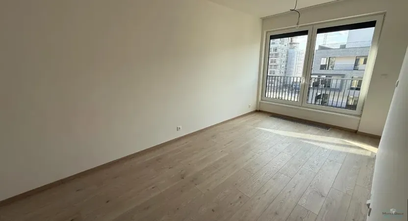 Prodej bytu 2+kk, Praha - Hloubětín, Poděbradská, 59 m2