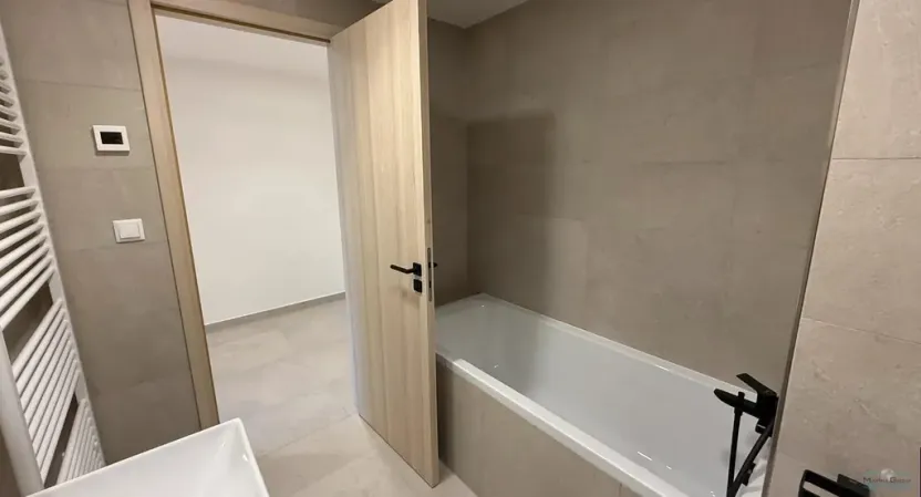 Prodej bytu 2+kk, Praha - Hloubětín, Poděbradská, 59 m2