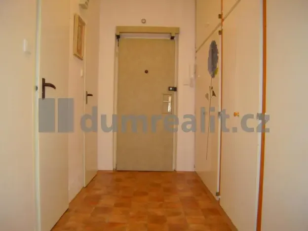 Pronájem bytu 2+1, Praha - Malešice, Skřivanská, 56 m2