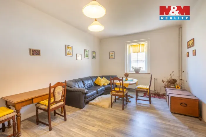 Prodej rodinného domu, Očihov - Očihovec, 500 m2