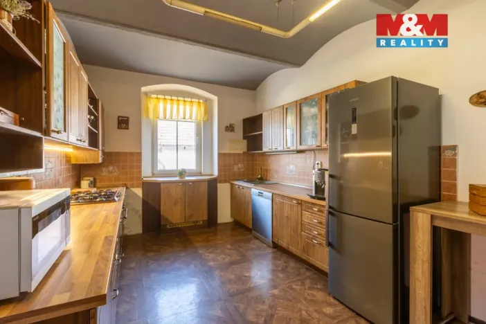 Prodej rodinného domu, Očihov - Očihovec, 500 m2